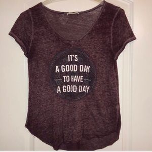 A&F Graphic Tee “Good Day”
